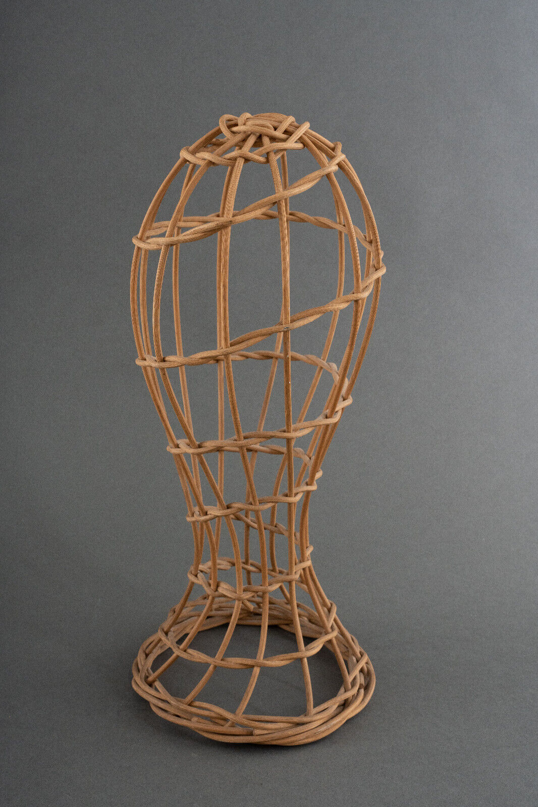 Head to hat Marotte Rattan hat shop head 1950