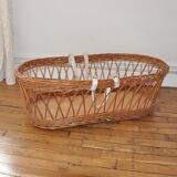 Rattan and wicker bassinet