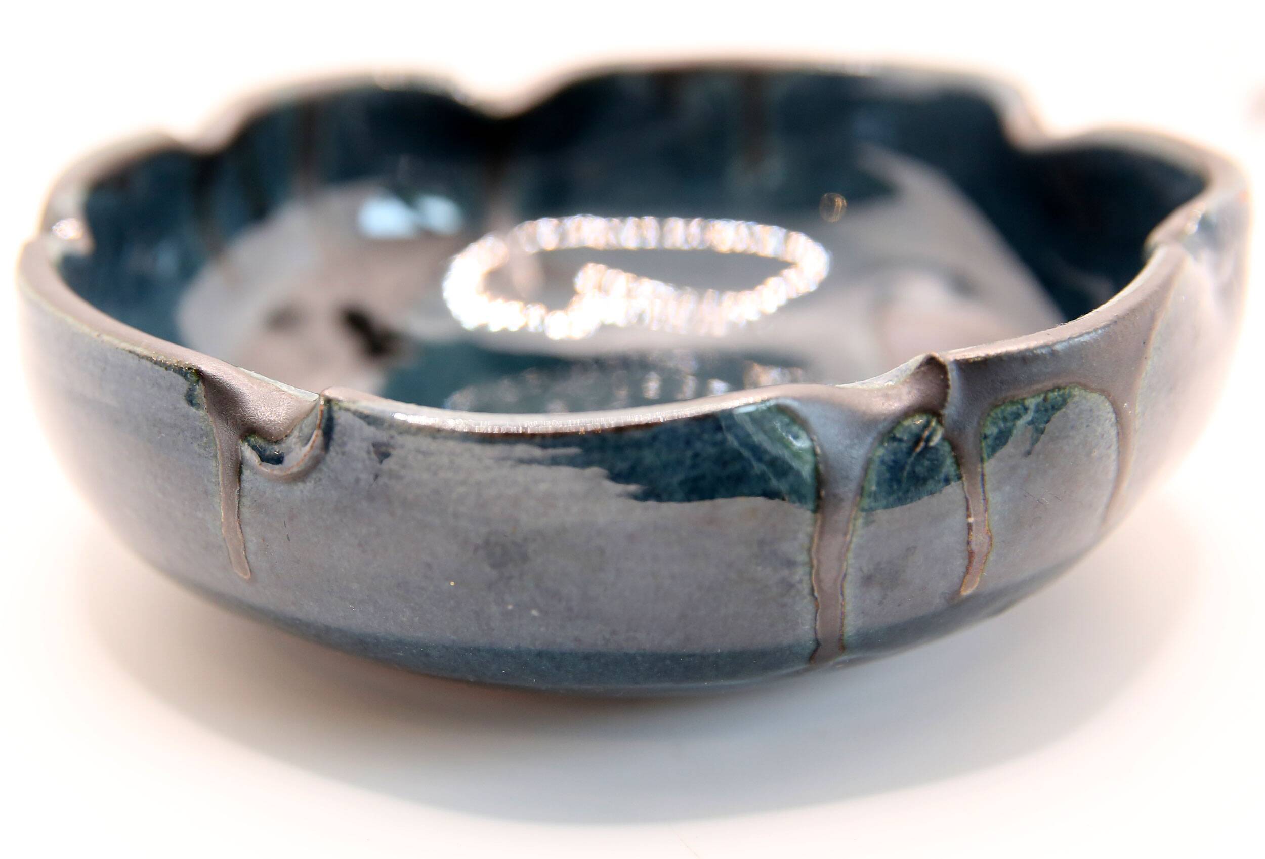 Spanish cup in midnight blue ceramic spotted with black by Ignacio Buxo