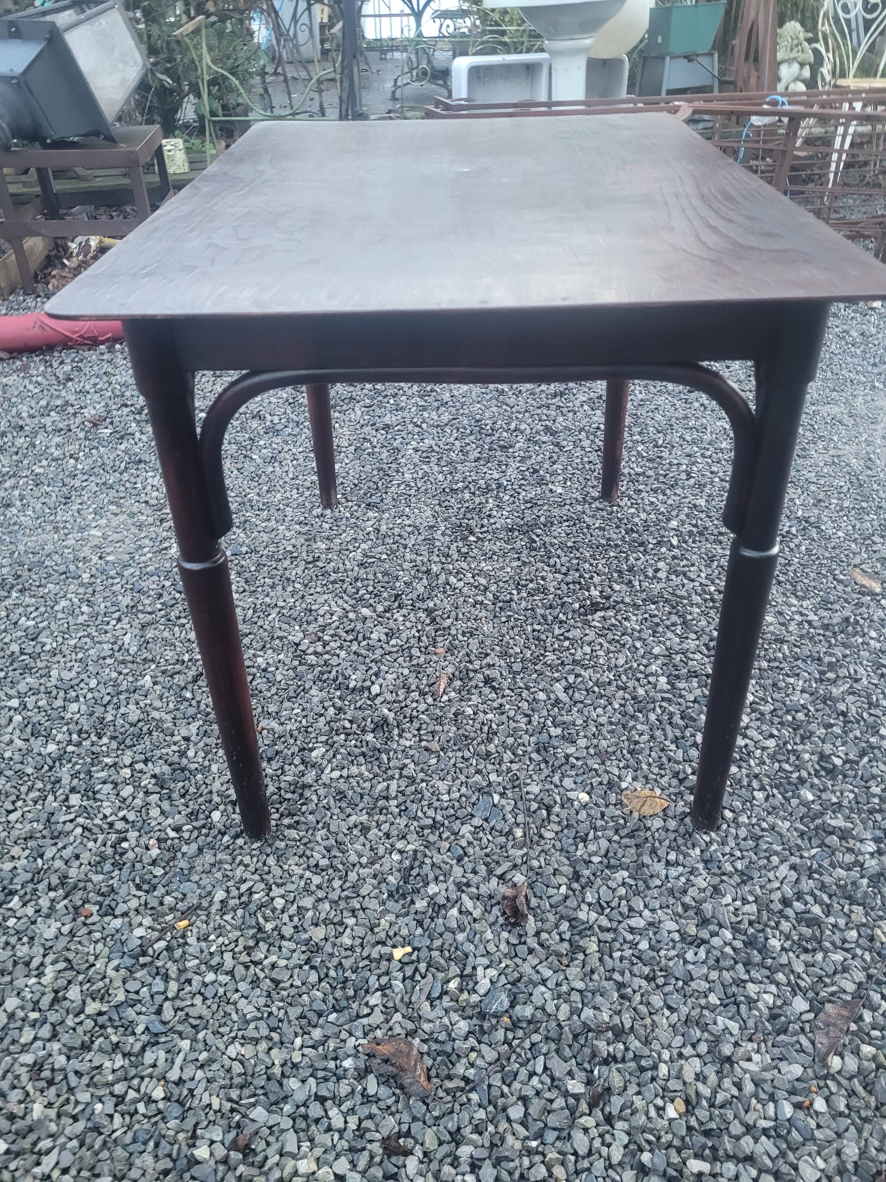 Thonet curved wood bistro table