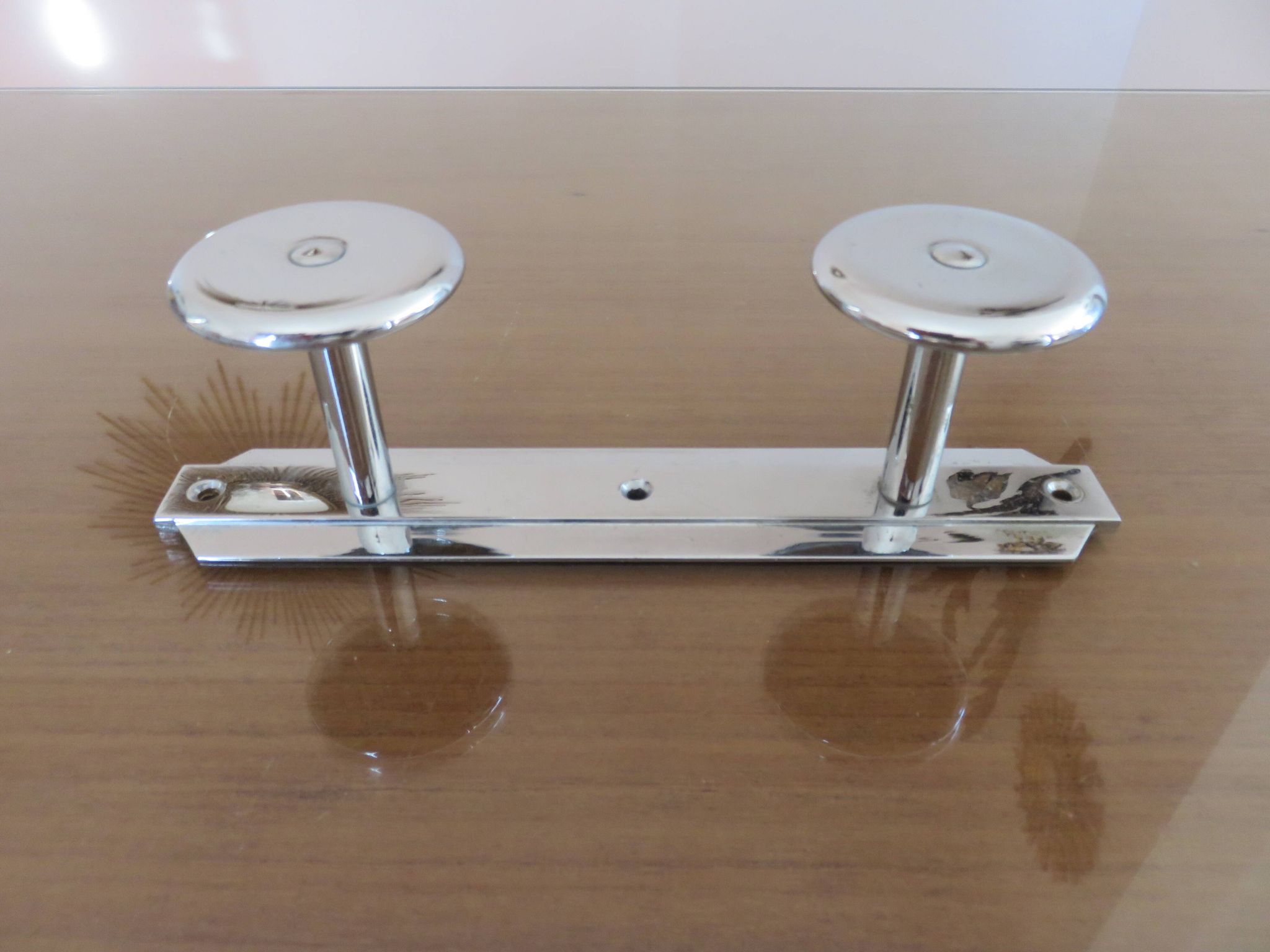 Wall coat rack with 2 hooks in chrome-plated brass from the 40s and 50s