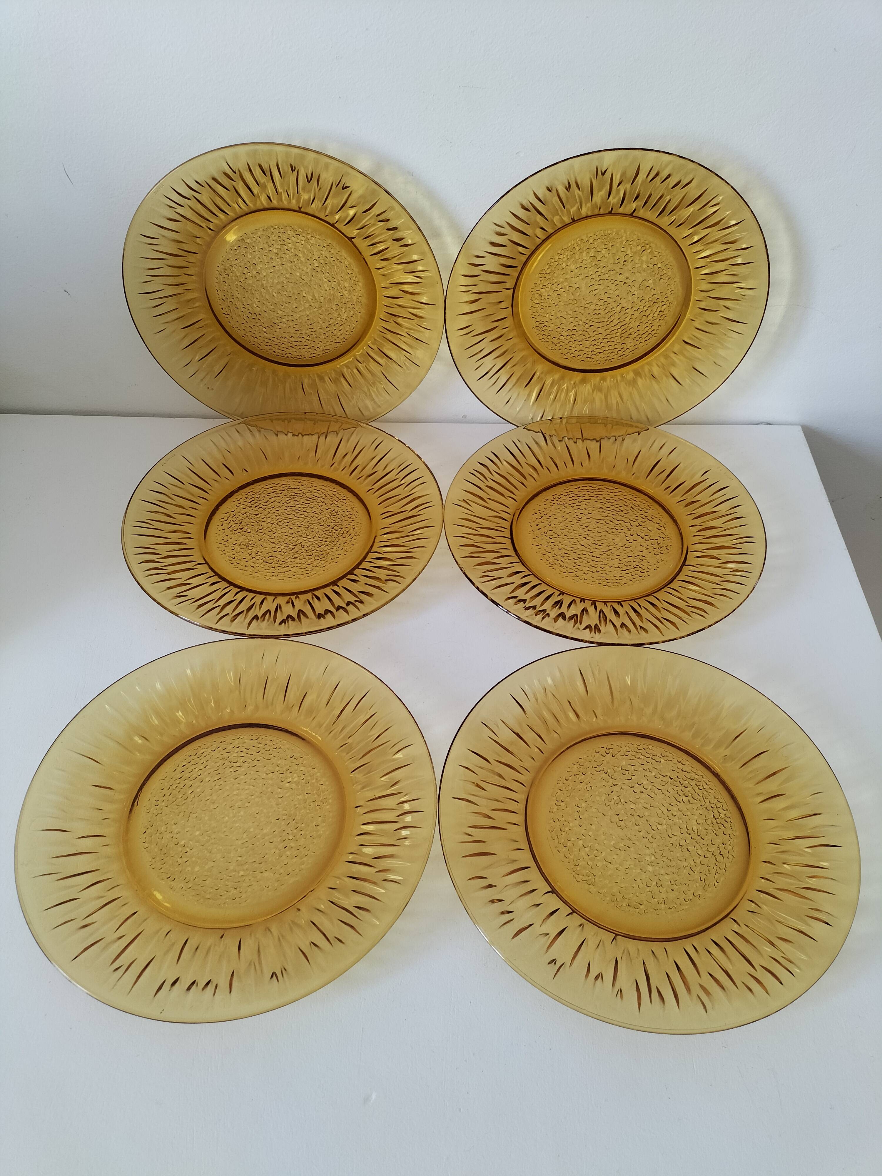 Set of 6 pressed glass dessert plates with sunflower motif Vereco