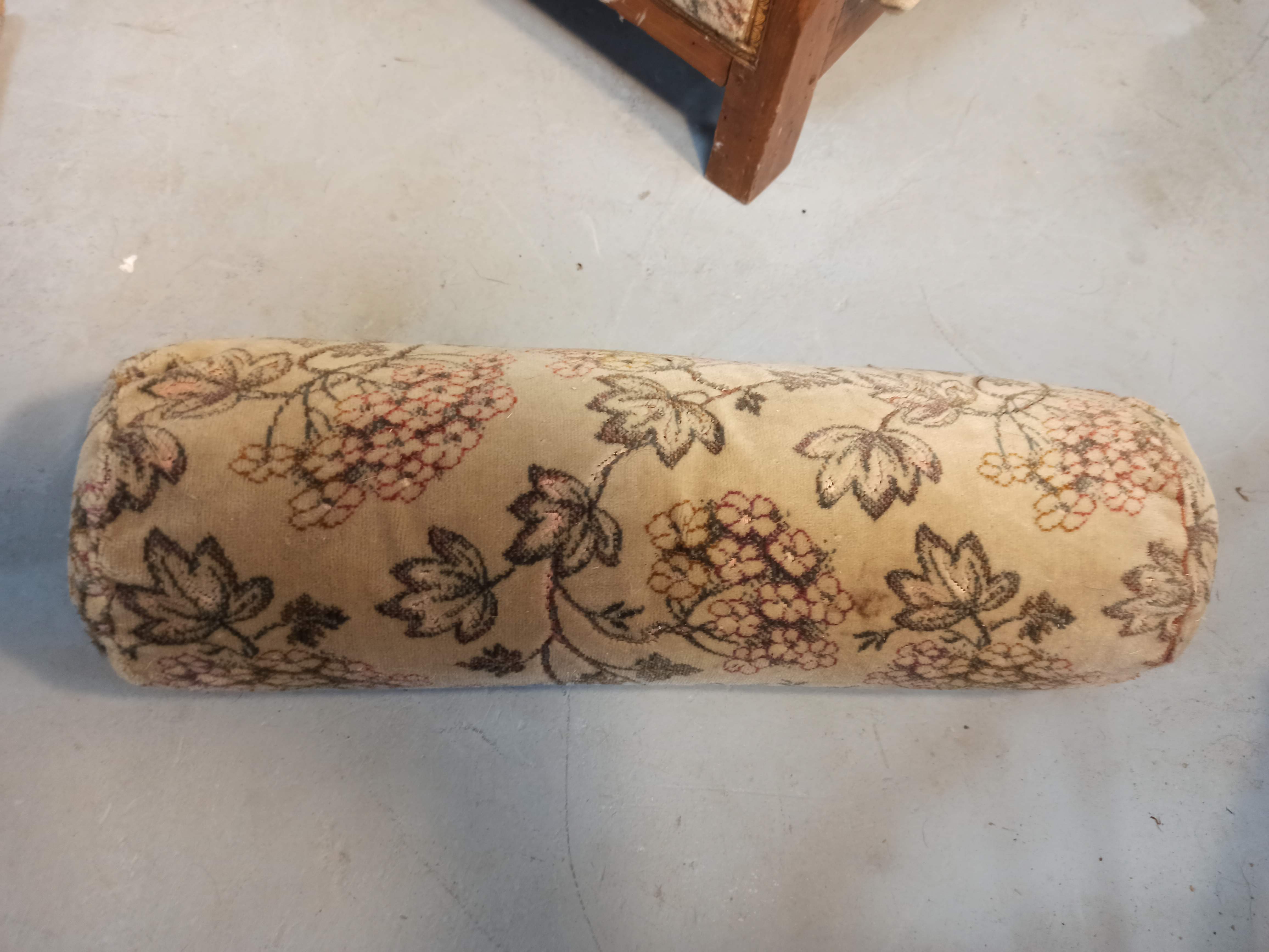 Art Deco armchair with system - original floral velvet fabric