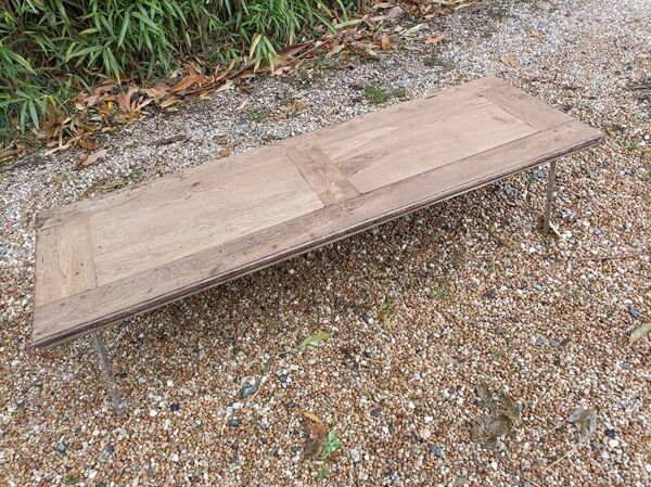 Table basse salon bois massif pieds métal chromé patiné