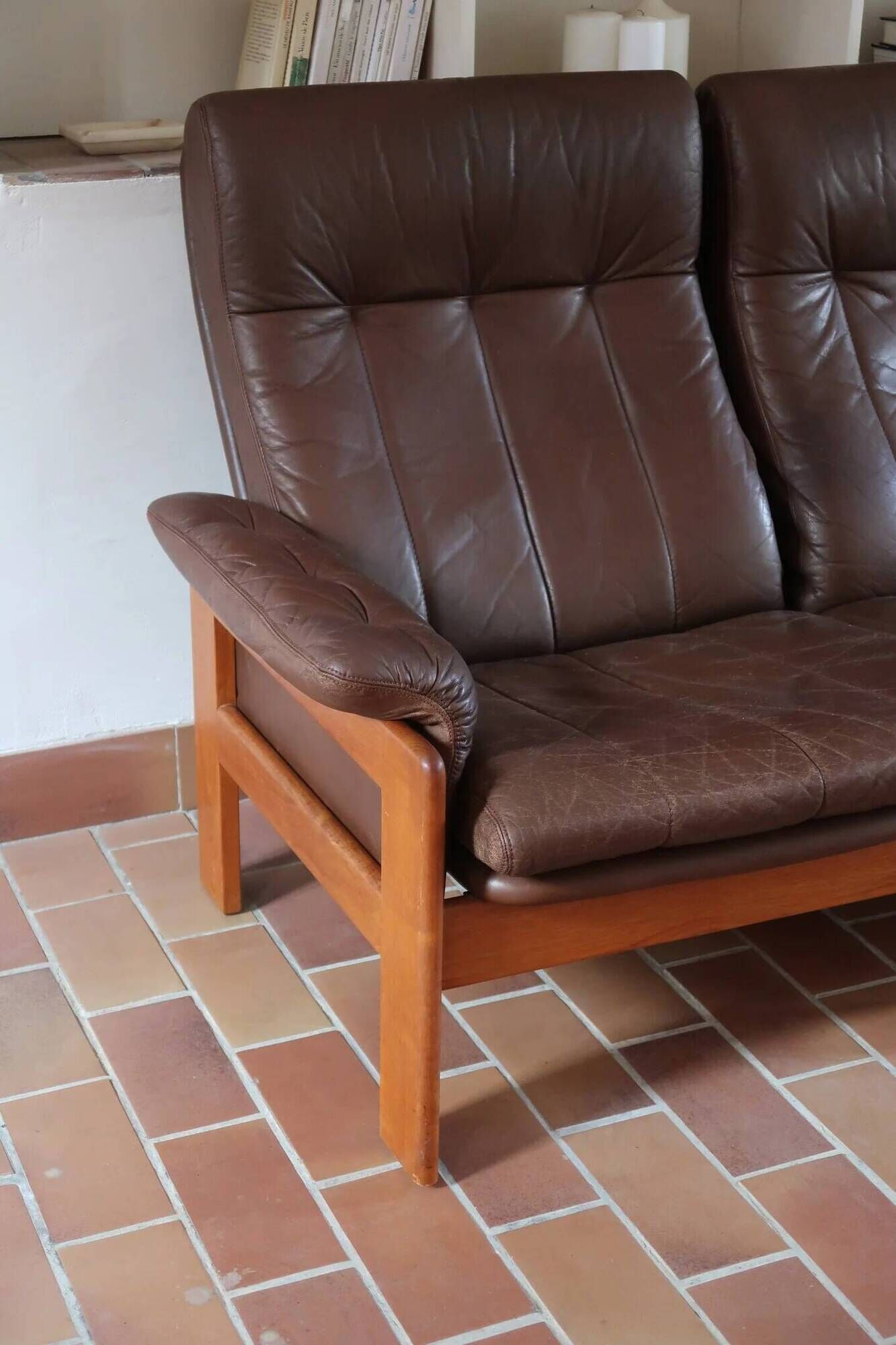 Brown leather 3-seater sofa, Sven Ellekaer for Skipper, 1982.