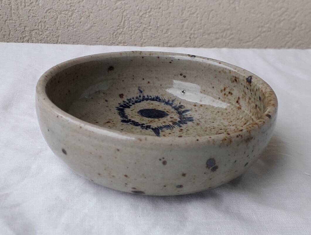 Stoneware bowl