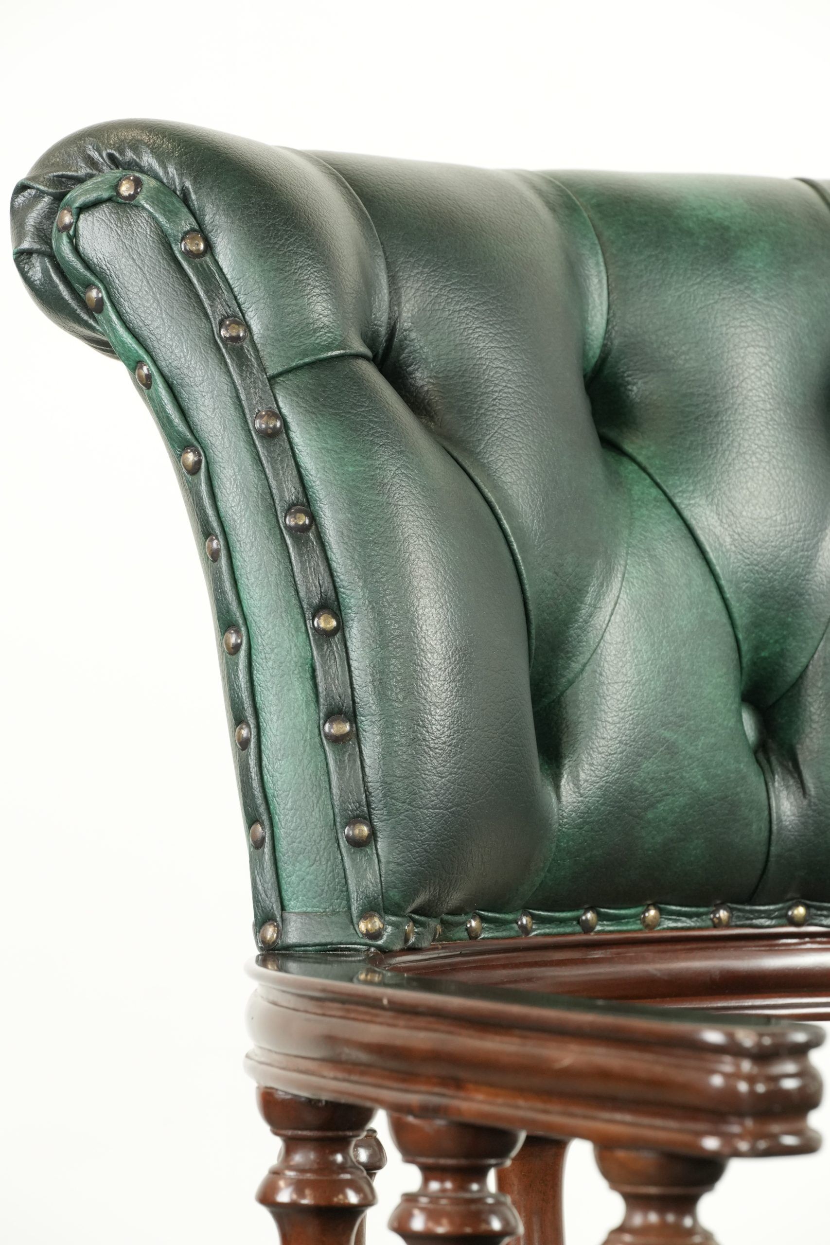 Classic green marbled cow leather Chesterfield office chair / side chair