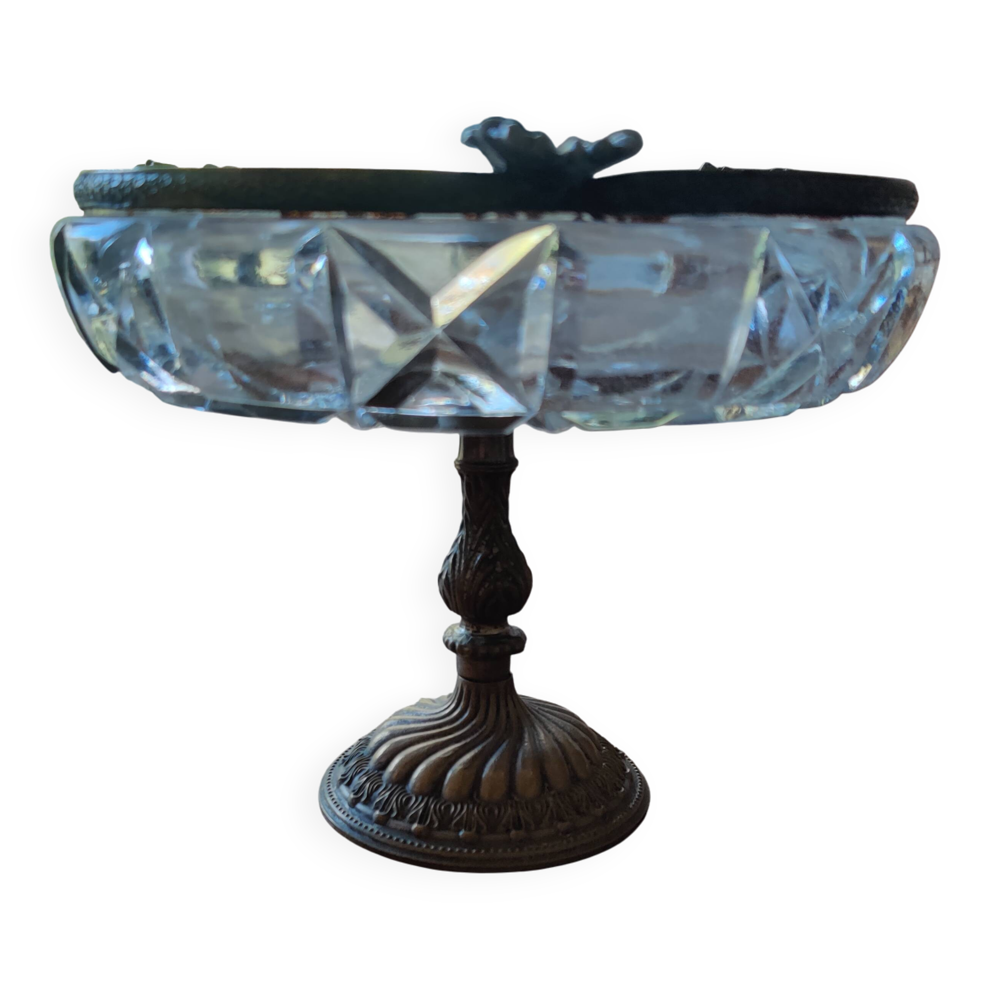 19th century cut crystal cup, circled in late 19th century brass