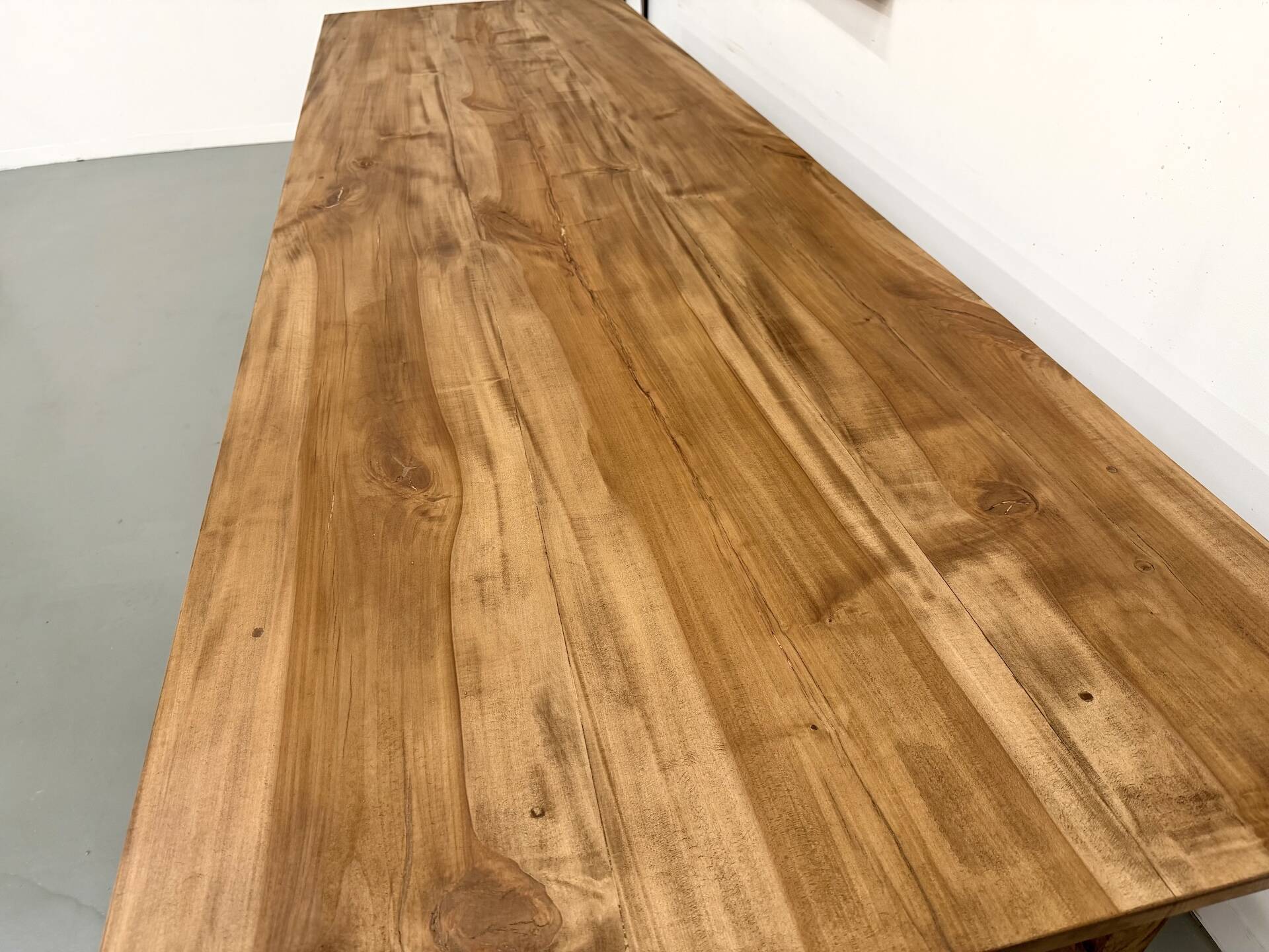 XXL solid walnut table with tapered legs