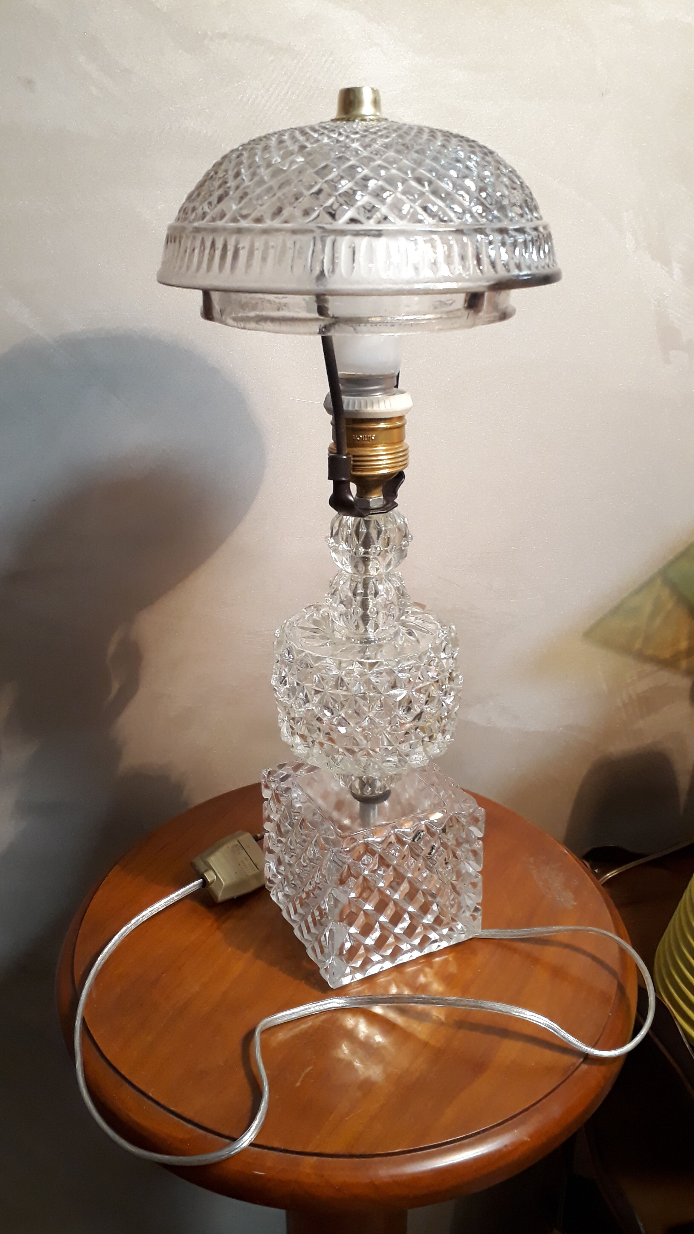 Lampe cristal transluside de 1960 a70s
