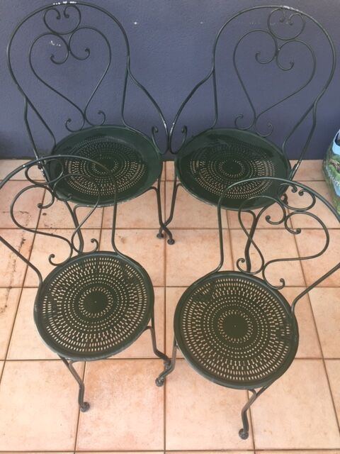 Sets of 2 chairs and 2 garden armchairs in wrought iron DU XXéme