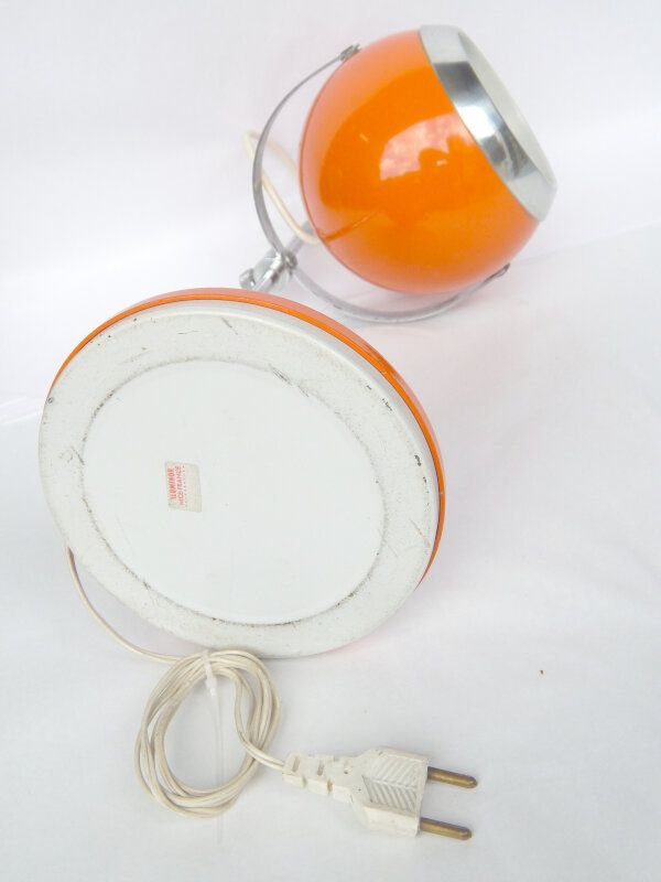 Eyeball floor lamp orange metal has ask ball space age of the 1970s