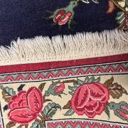 hand-woven Persian rug Ghoum
