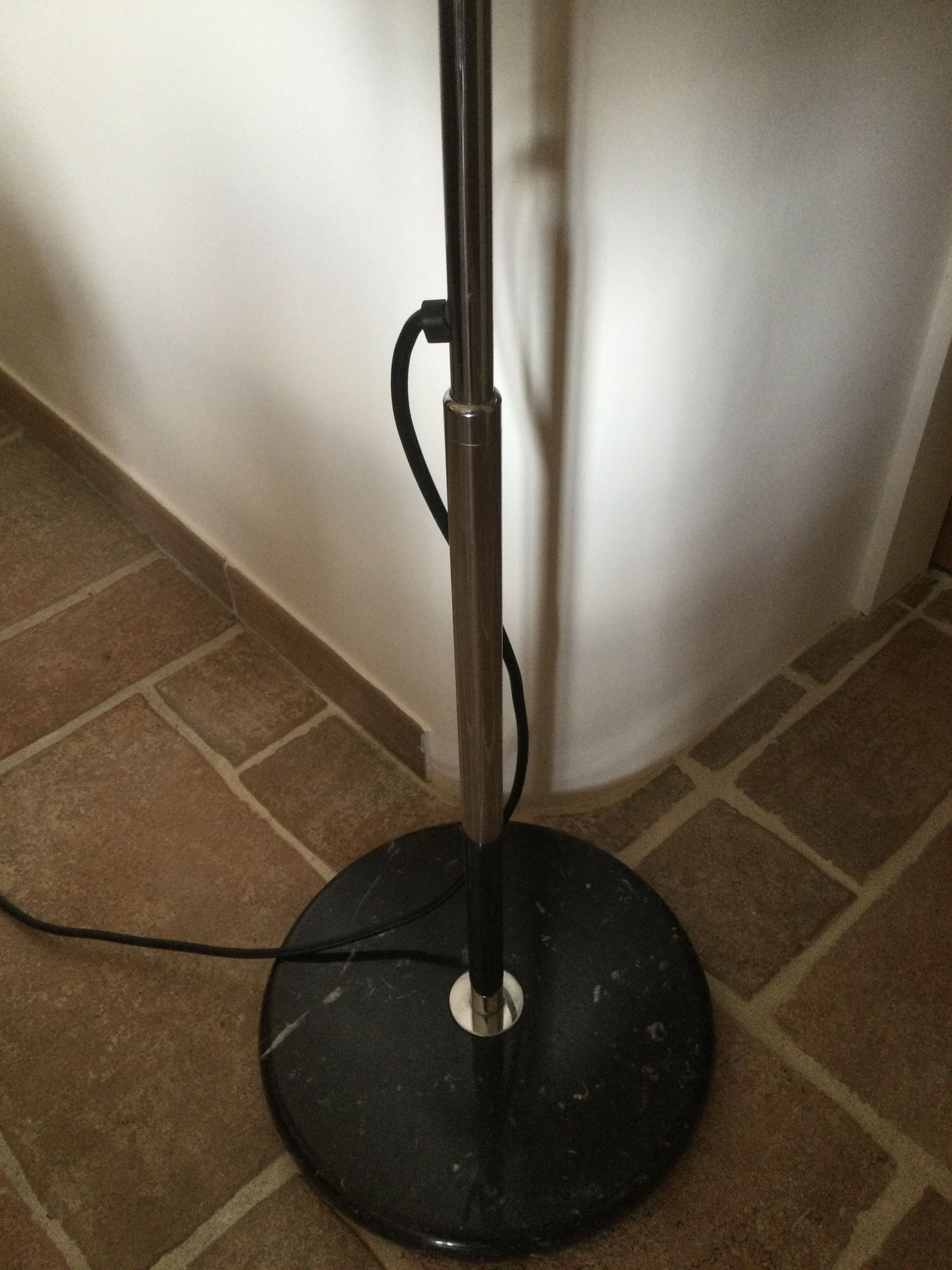 Lamp Mezzaluna de Bruno Gecchelin for Skipper 1970