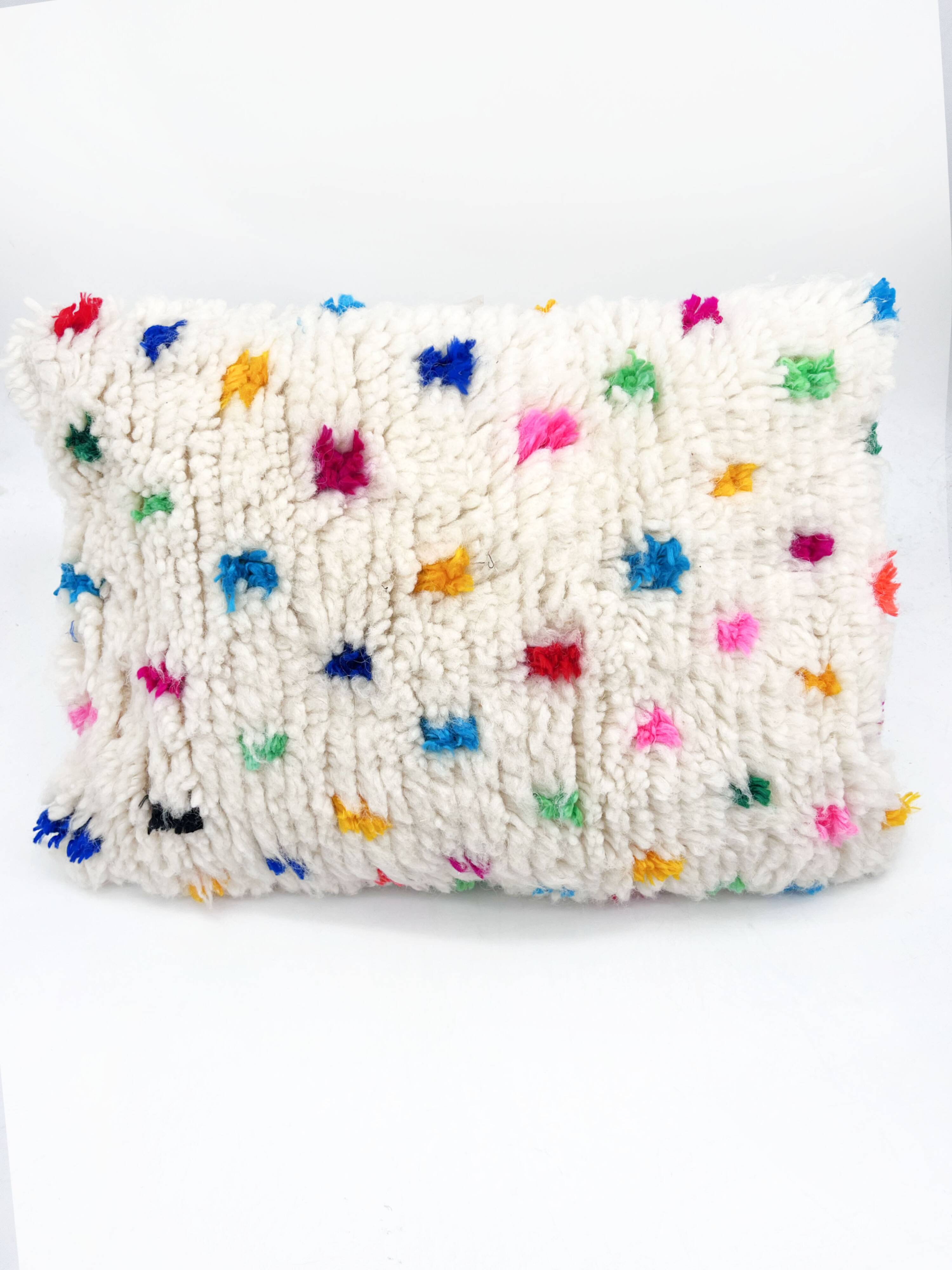 Moroccan Berber cushion cover Beni Ouarain with coloured dots 55x40cm