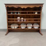 Shelf on foot