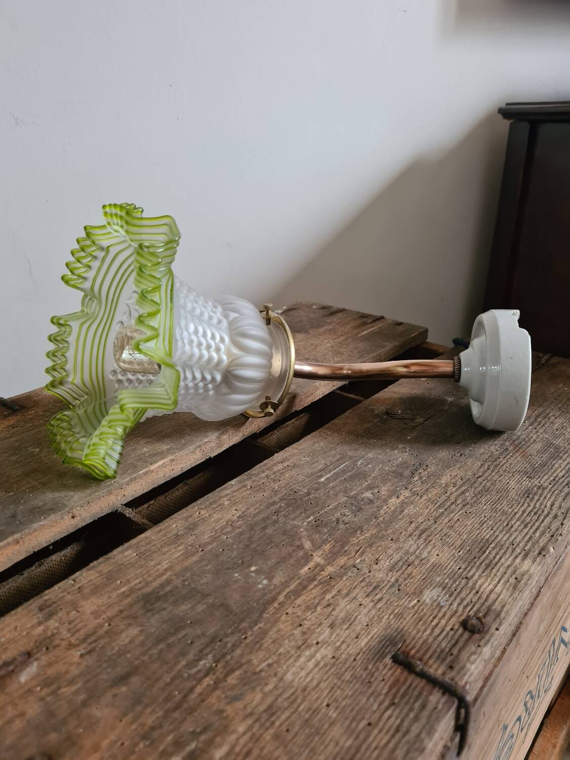 Green tulip wall light