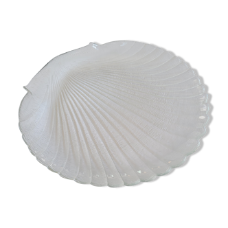 Plat de service coquille en verre