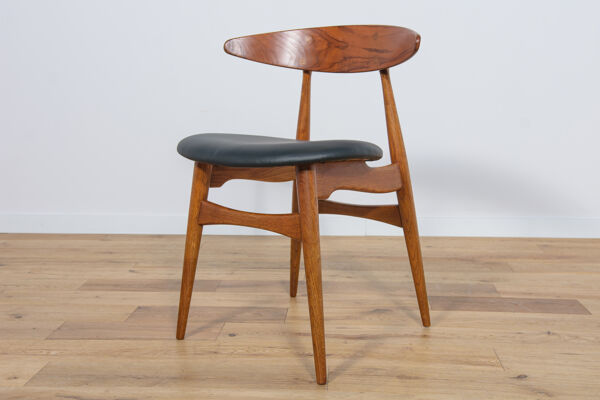 Chaises de salle à manger danoises ch33 du milieu du siècle par Hans J. Wegner pour Carl Hansen & Son