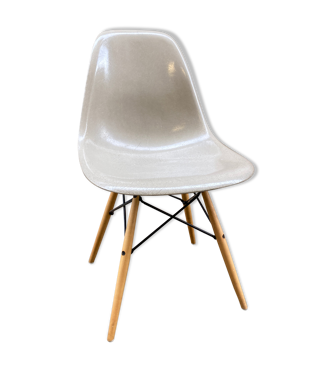 Chaise DSW de Charles & Ray Eames