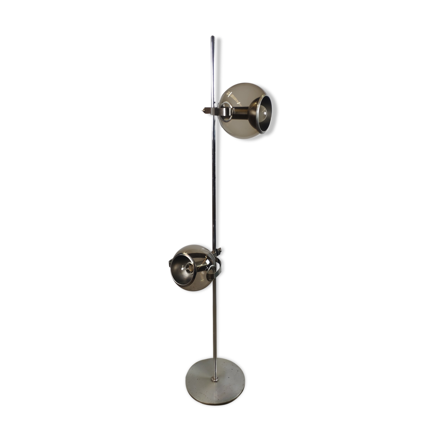 Two globe lamppost Frank Ligtelijn for Raak