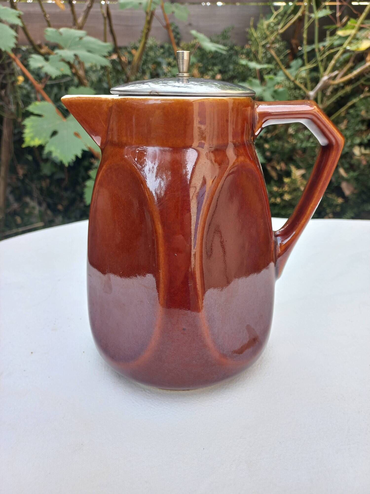Ceramic coffee pot