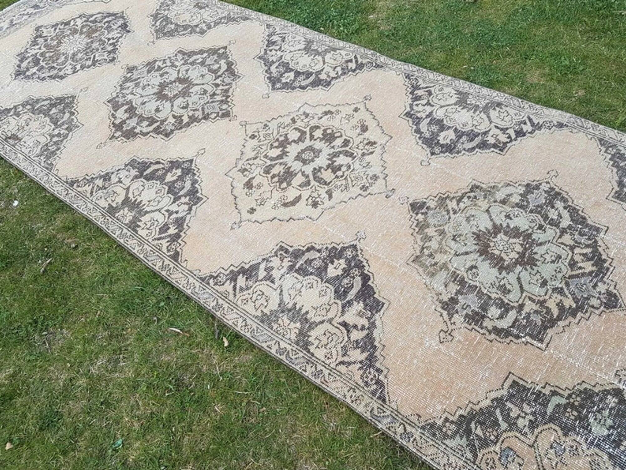 Vintage Turkish hallway rug 119x395 cm