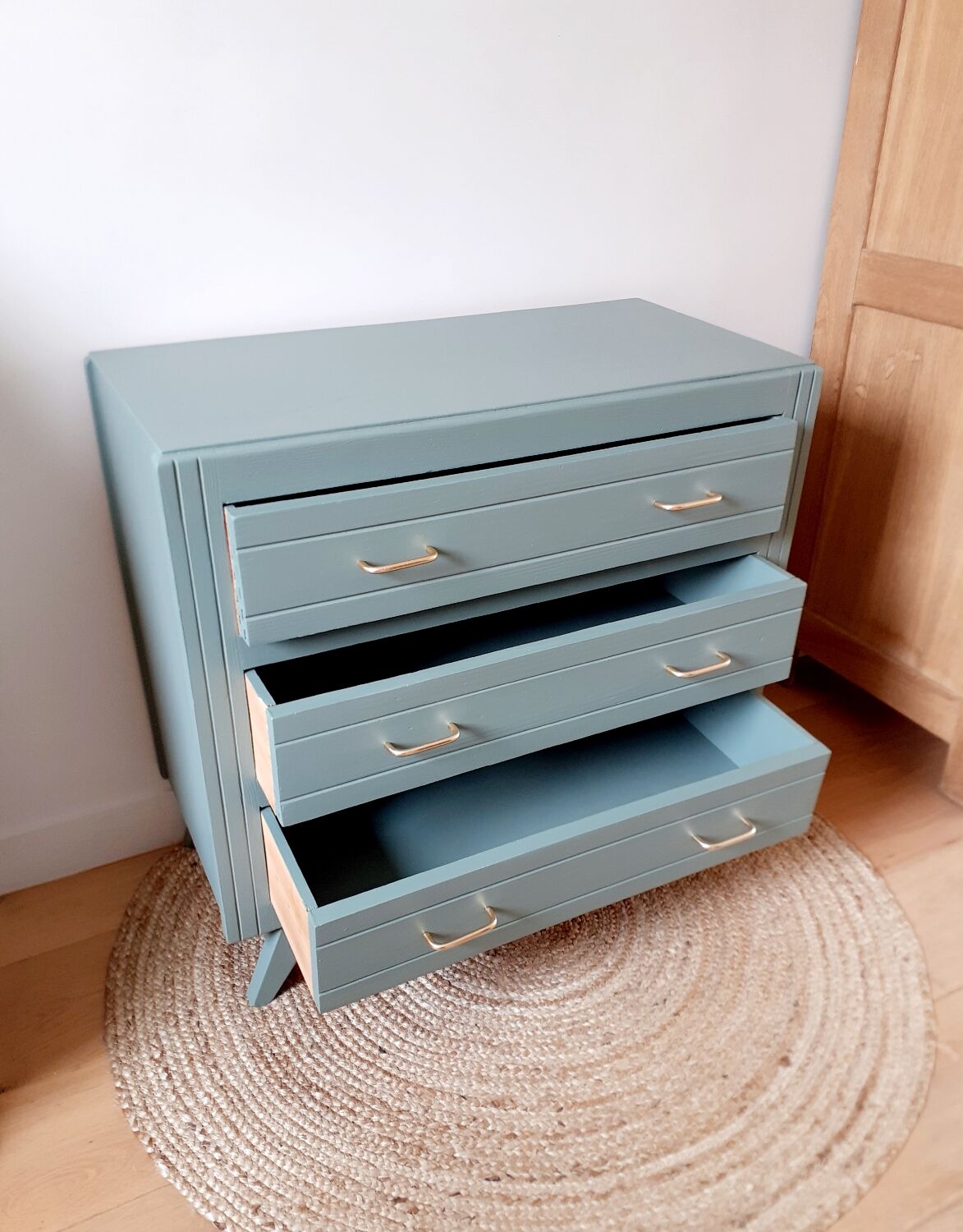 Vintage chest of drawers compass feet