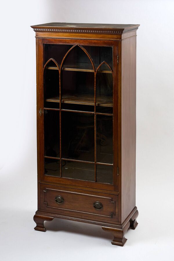 Vitrine en acajou d'origine anglaise
