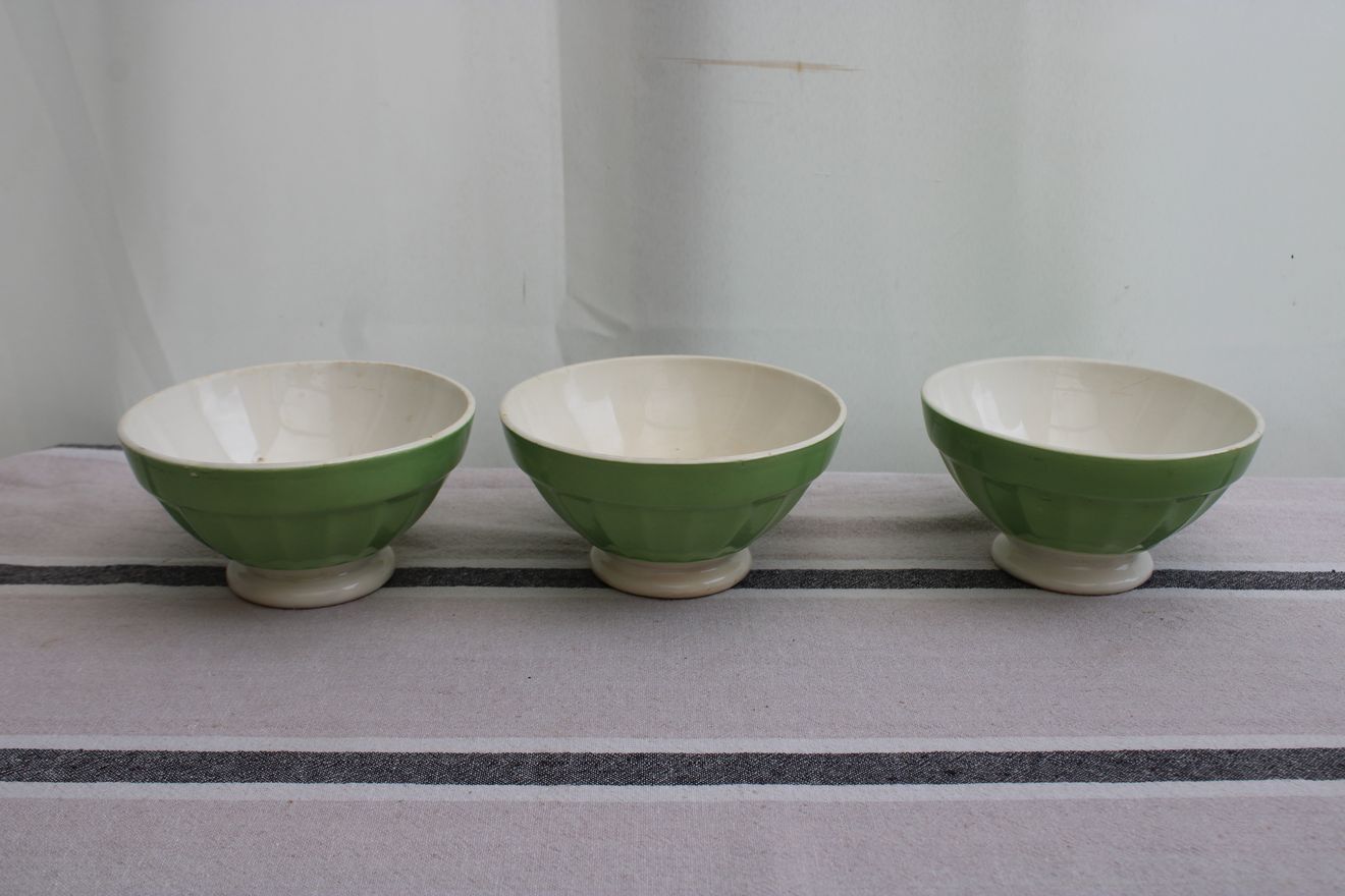 Set of 3 old bowls