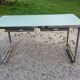 Bureau en métal des années 50 de la poste