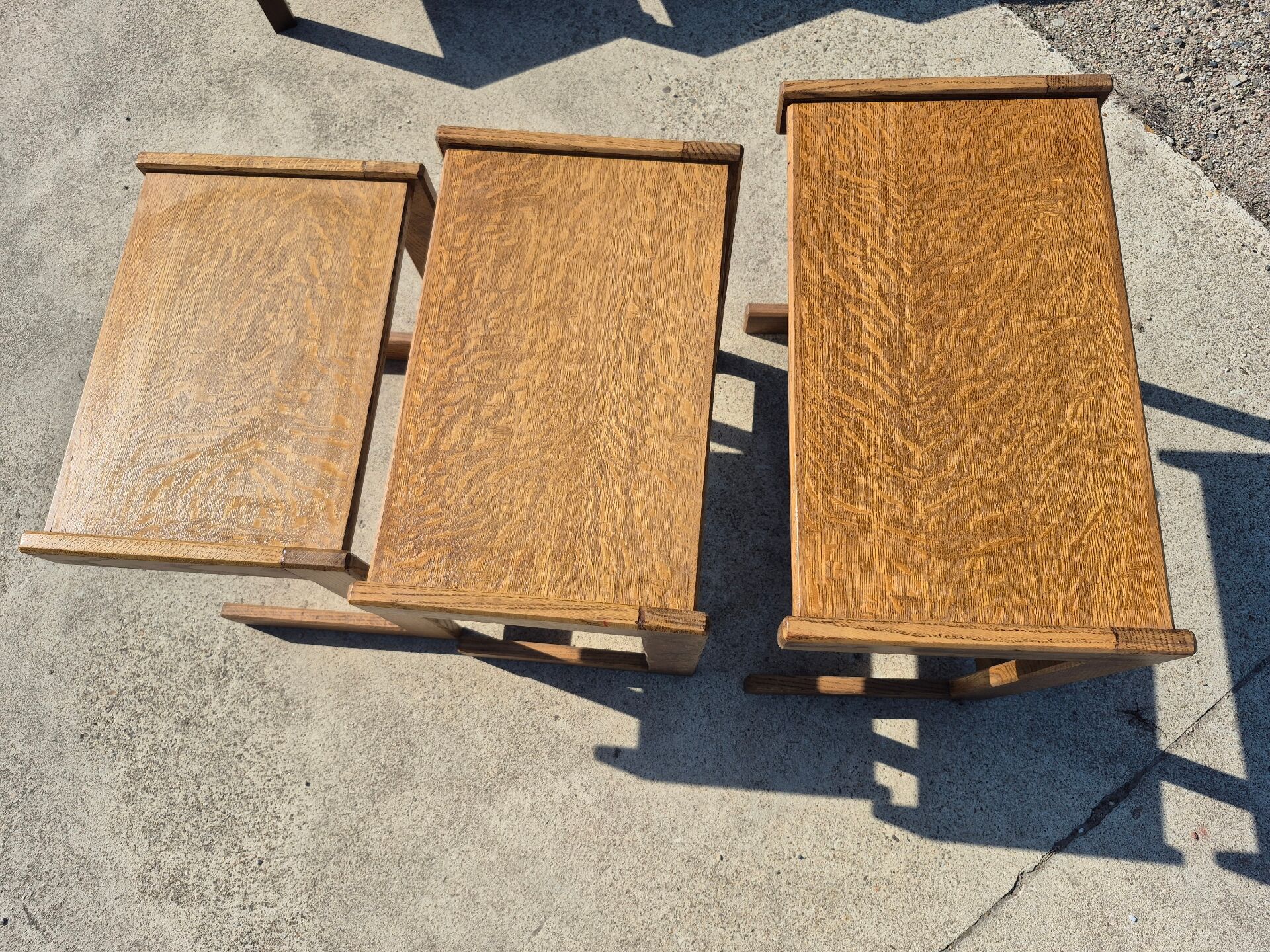 Set 3 nesting tables oak veneer 1970s brutalist