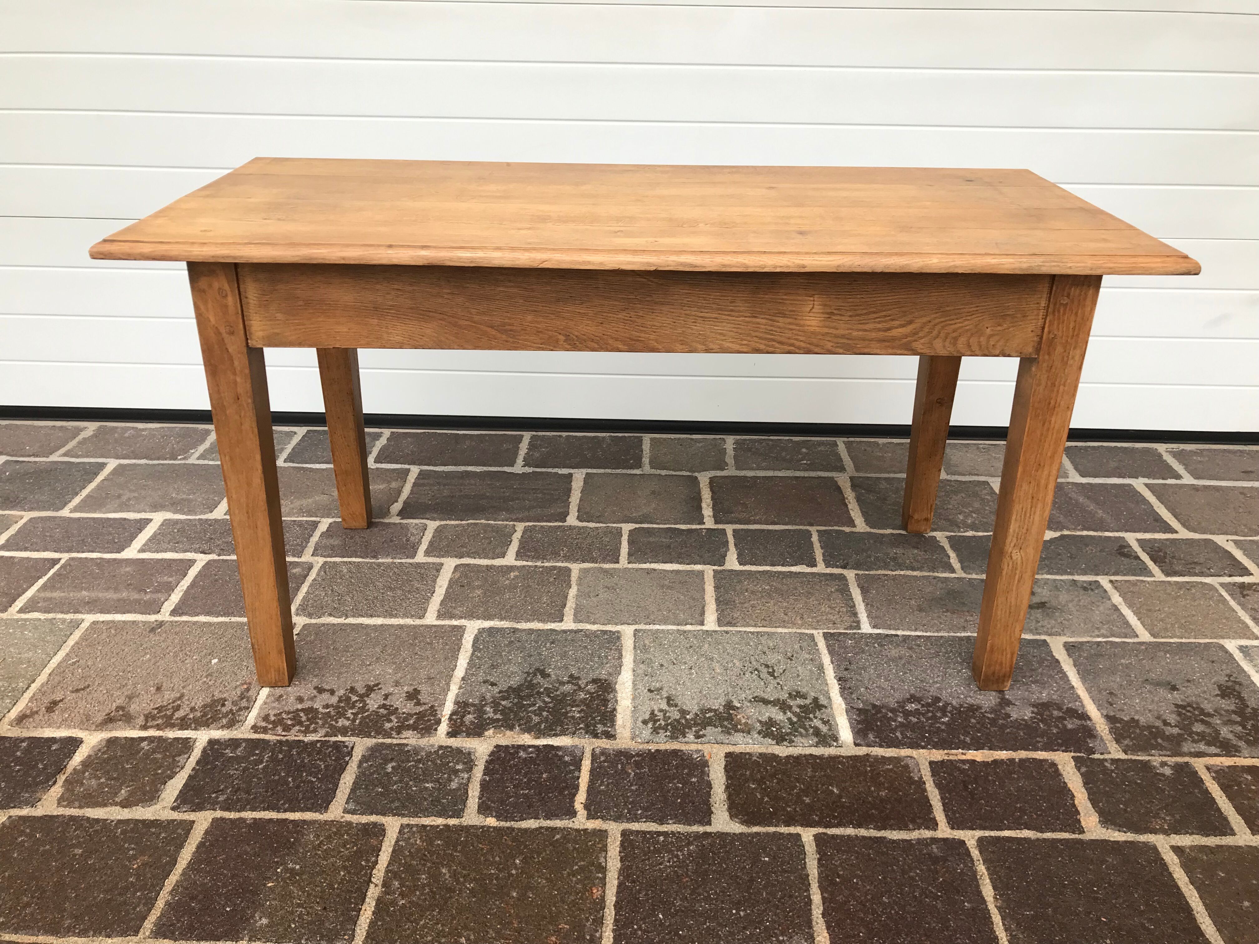 Farmhouse table