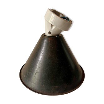 Conical wall light on porcelain base