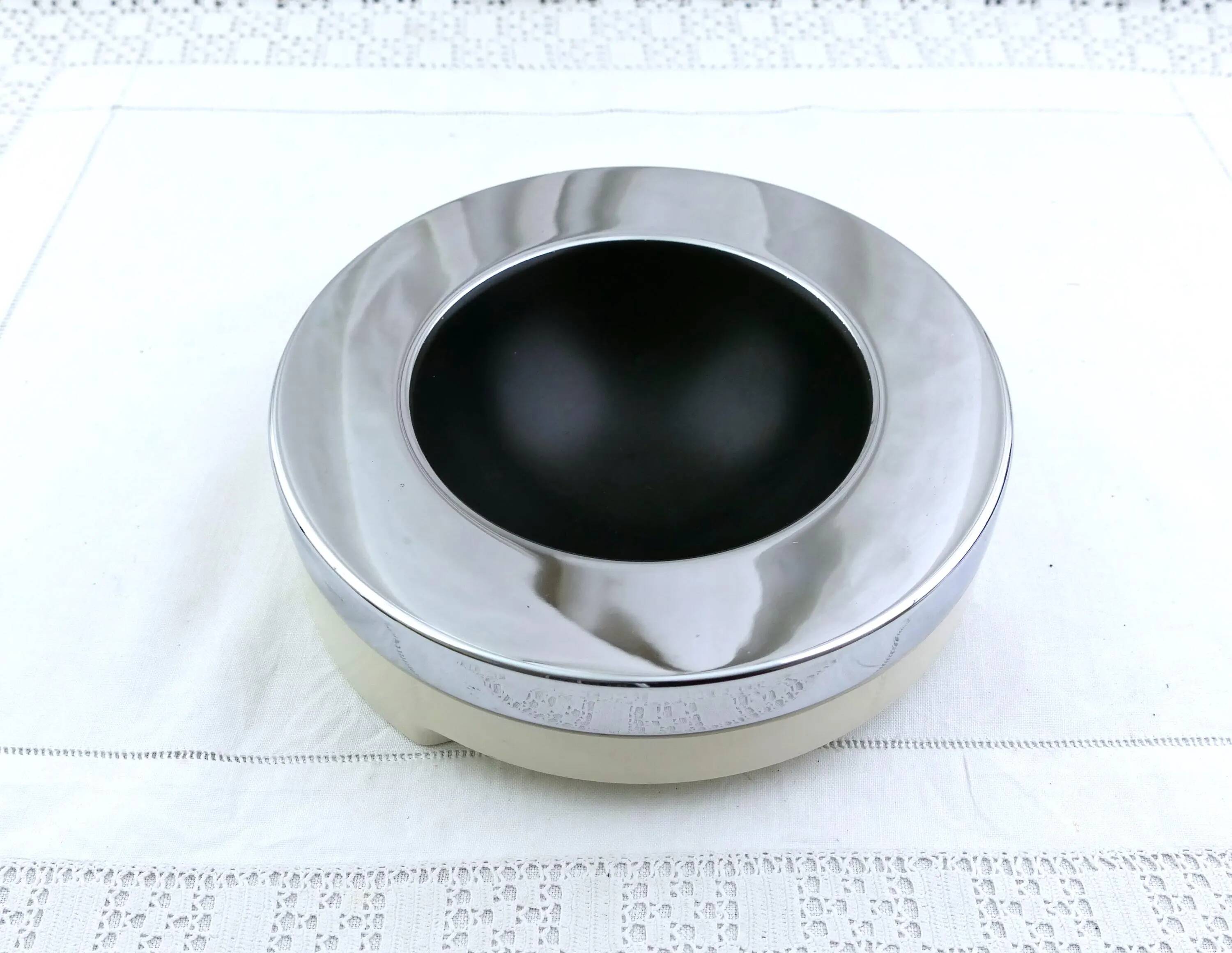 Large Italian ashtray 1960 designed by Luigi Massoni for Harvey Guzzini