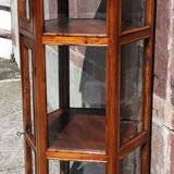 Hexagonal showcase
