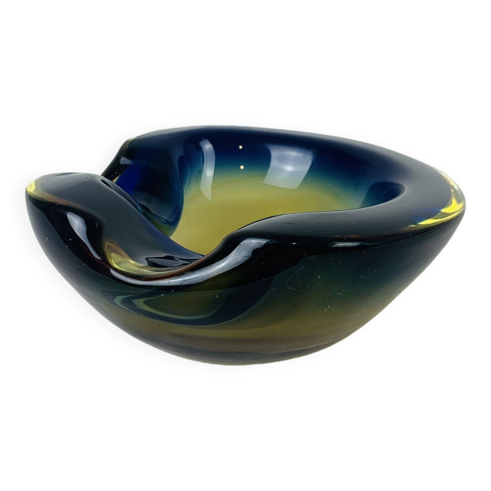 Sommerso Murano glass empty pocket ashtray