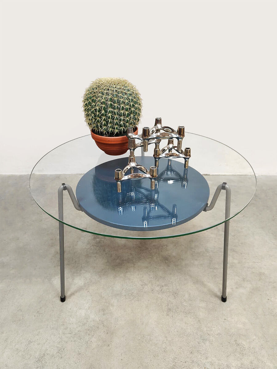 Table basse 'Mug' design vintage modèle 535 Wim Rietveld Gispen 1953