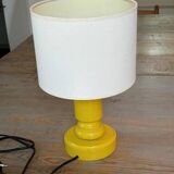 lampe en hêtre peint - Suède années 70/80