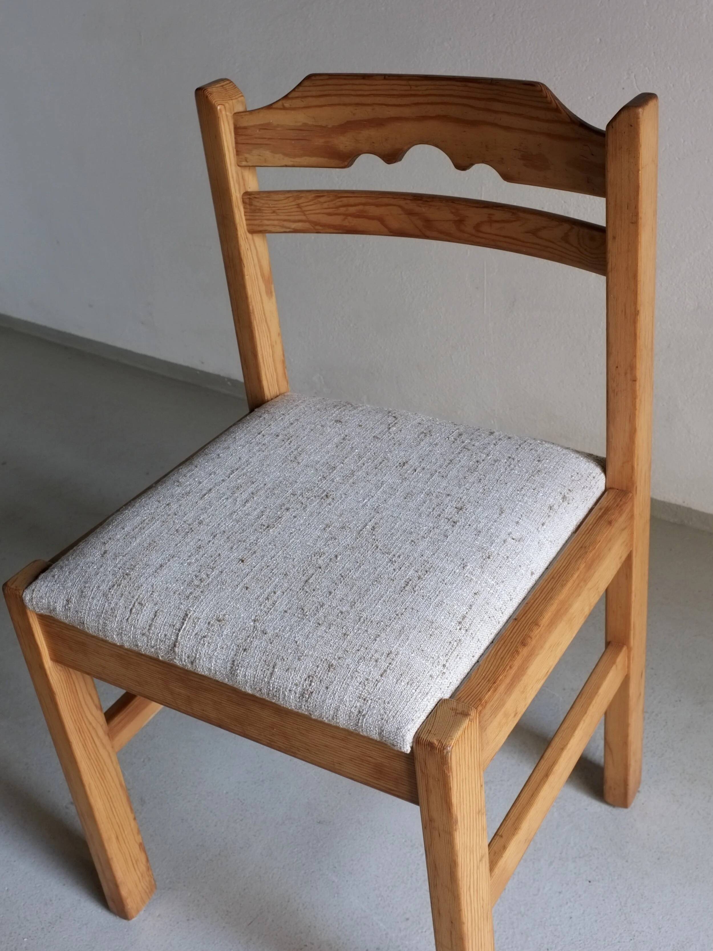 6 Minimalist Pine Dining Chairs | Sweden | 1960s