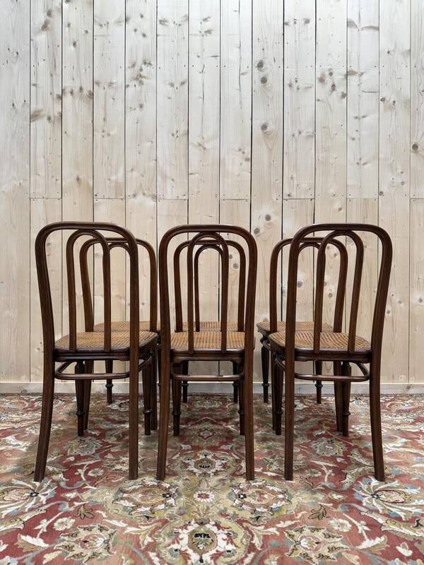 Suite de 6 chaises bistrot Thonet en cannage restaurées