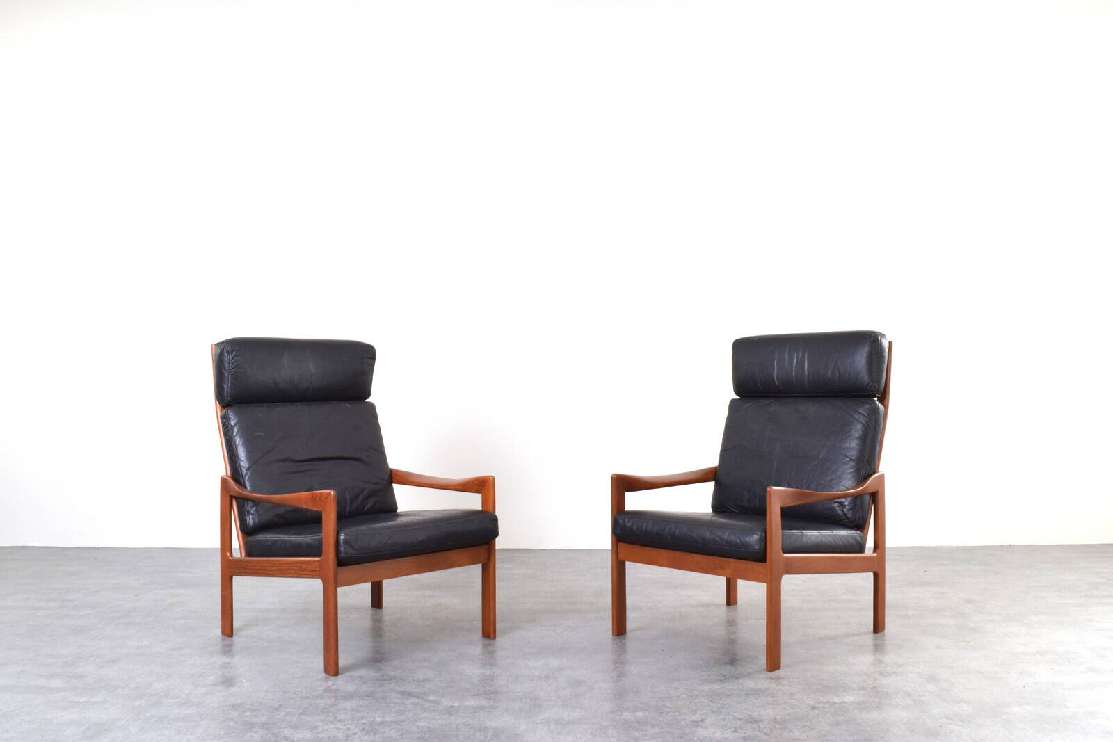 Mid-Century Teak Lounge Chairs by Illum Wikkelsø for Niels Eilersen, 1960s.