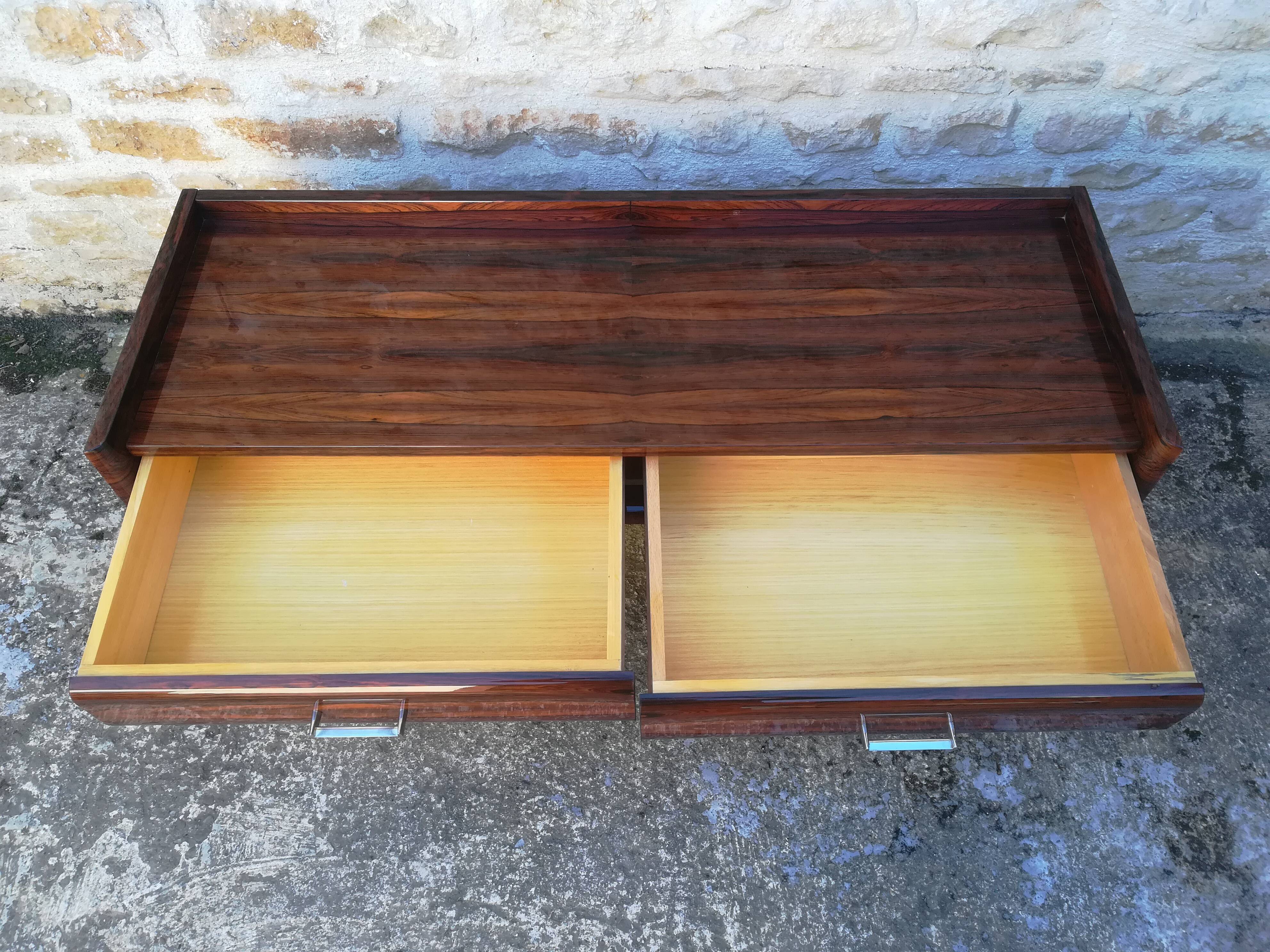 Vintage dressing table