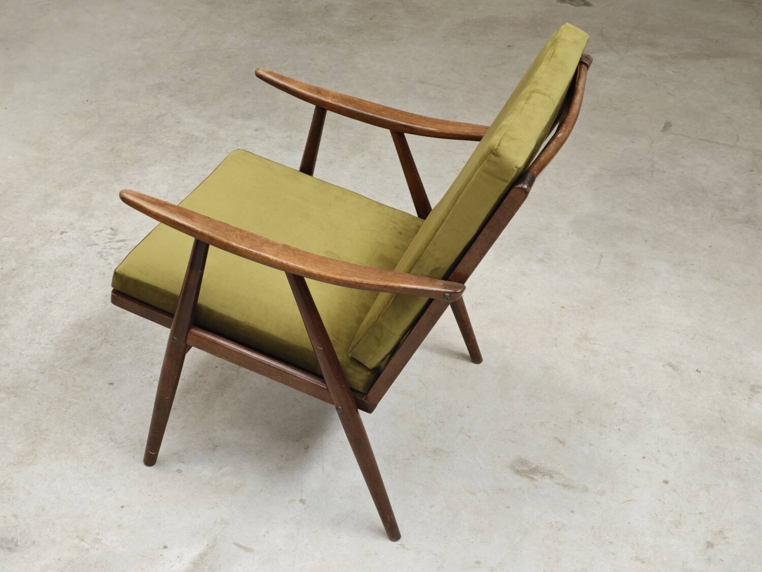 Boomerang armchair by Antonin Suman for Ton Bystrice Thonet 1960