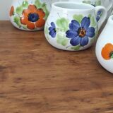 Vintage mugs set