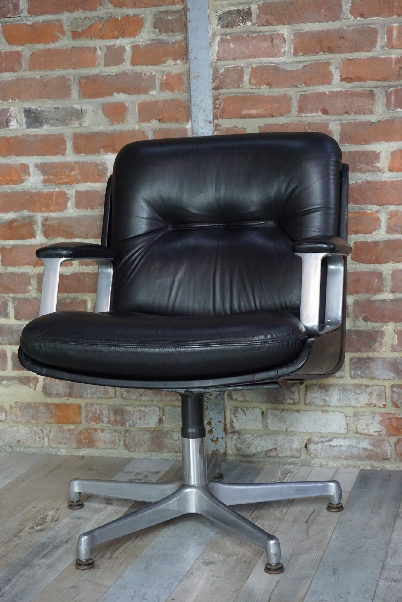 Fauteuil de bureau en cuir " Vaghi "design italien