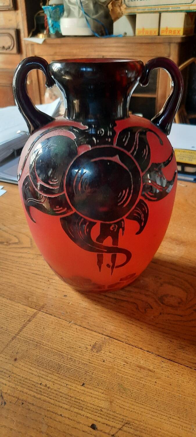 Art Deco "French Glass" vase