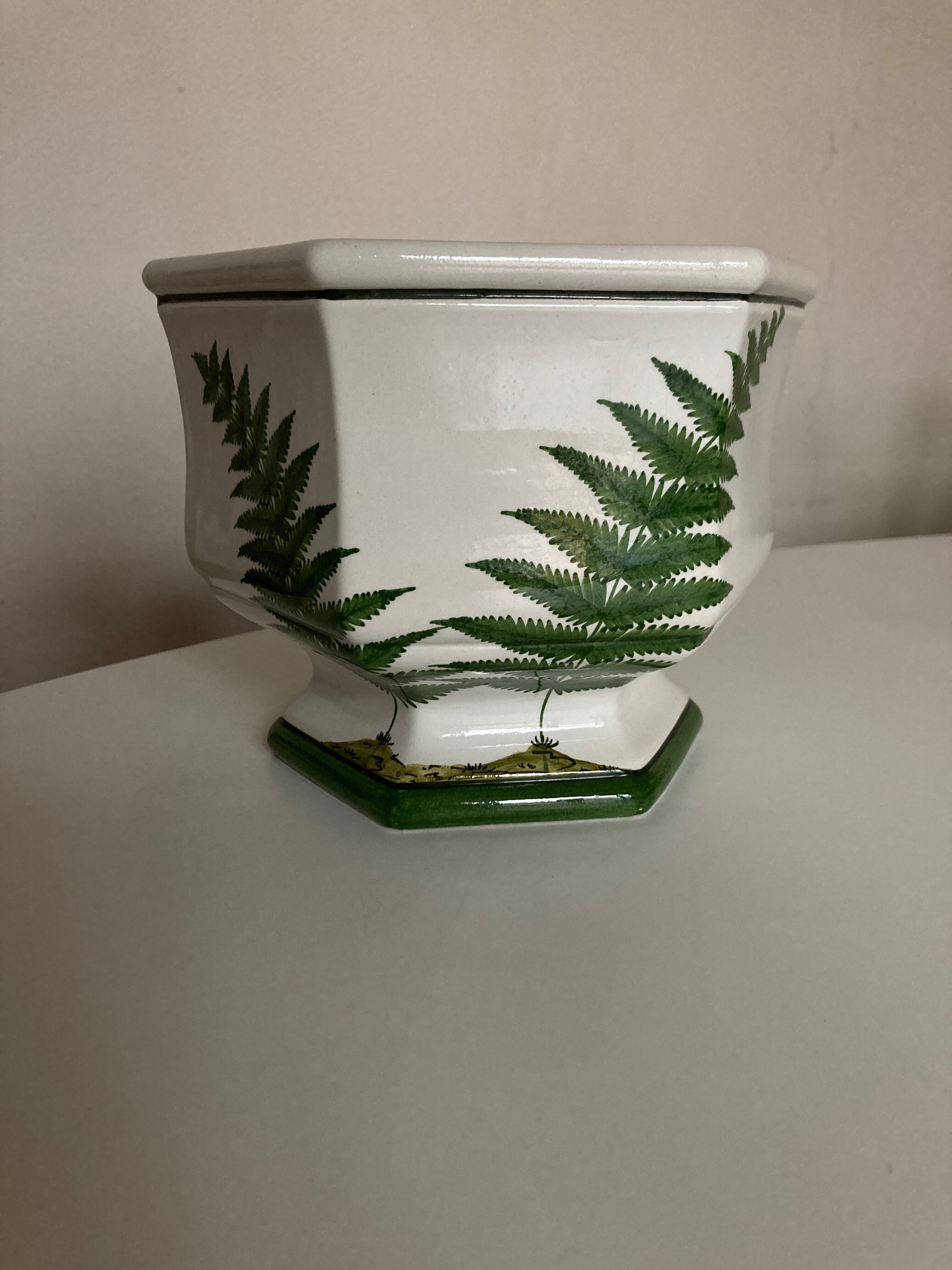 Cache pot 1960 ceramic Bassano neo classical Italian work