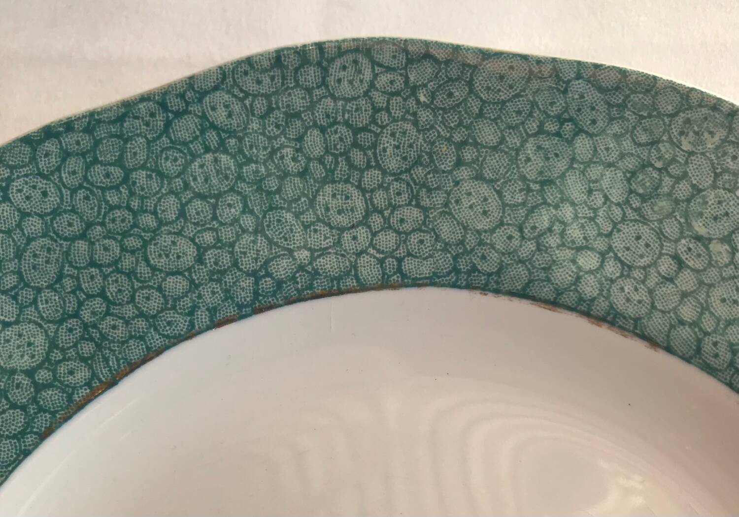 Set of 5 Wedgwood England plates