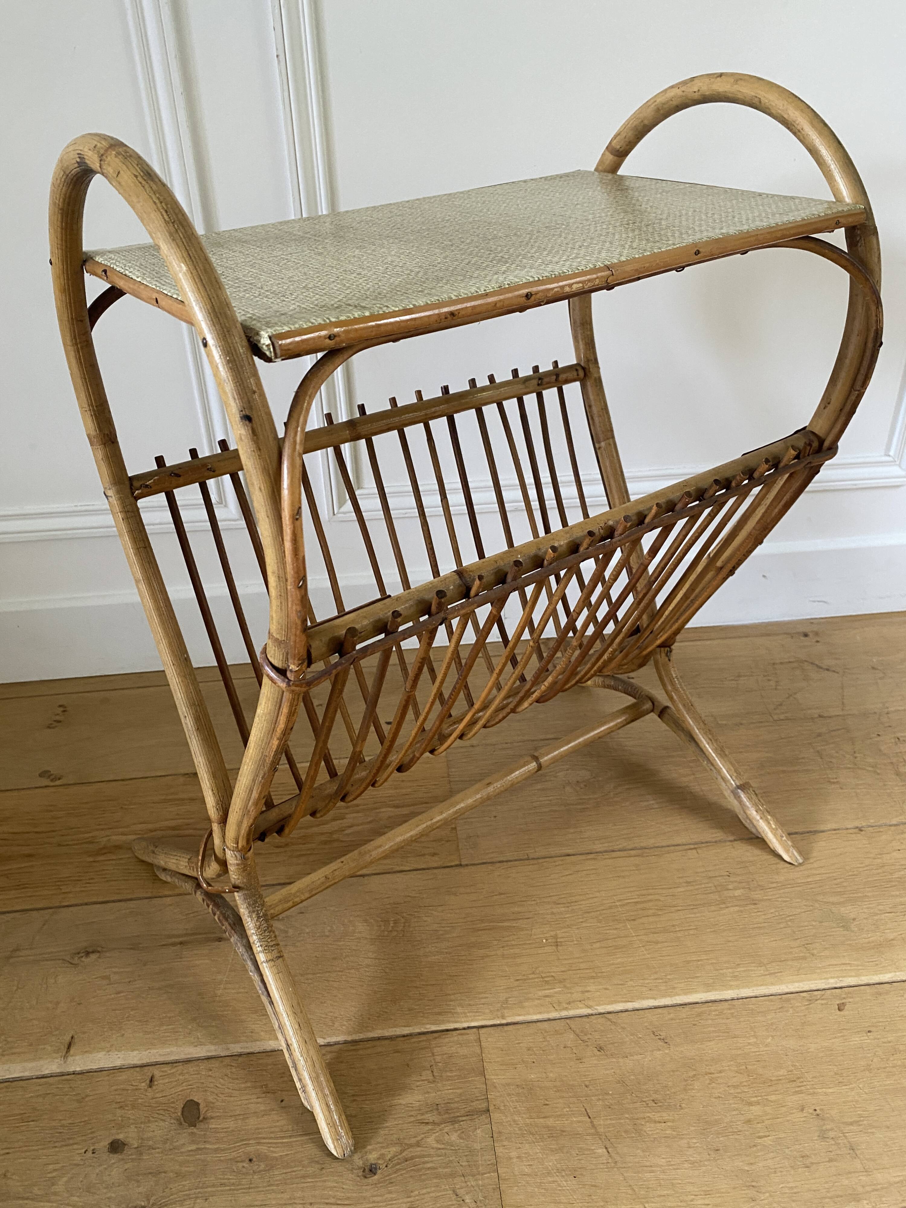 Vintage rattan magazine rack with side table - Height 58cm / Length